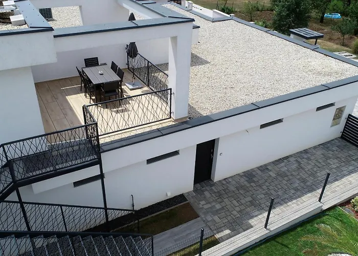 Zita * ボニャルツバシュ